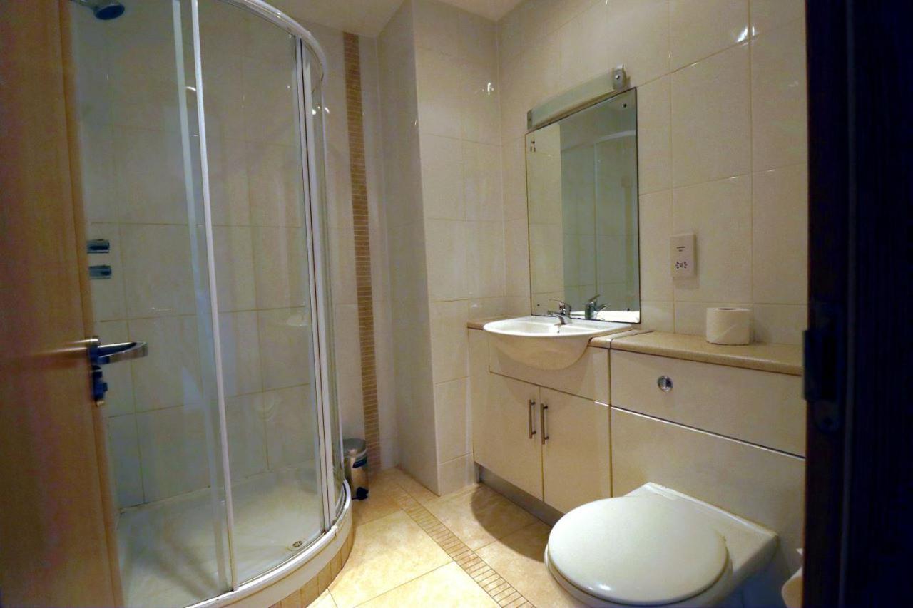 St Angela'S Lakeside Aparthotel Sala Sligo Eksteriør bilde